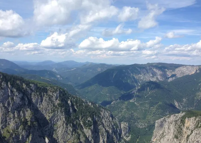 Kleines Romantisches In Der Semmering-rax Region Chalet *